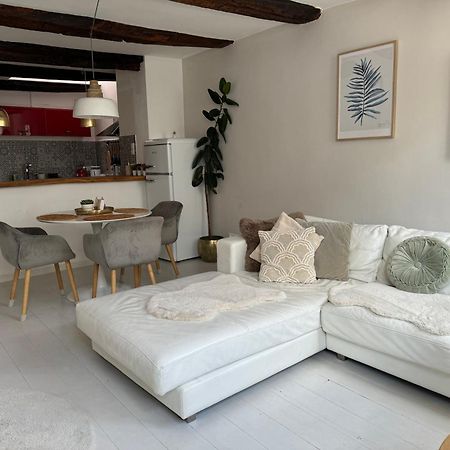 Lueneburg Zentral Apartment ภายนอก รูปภาพ