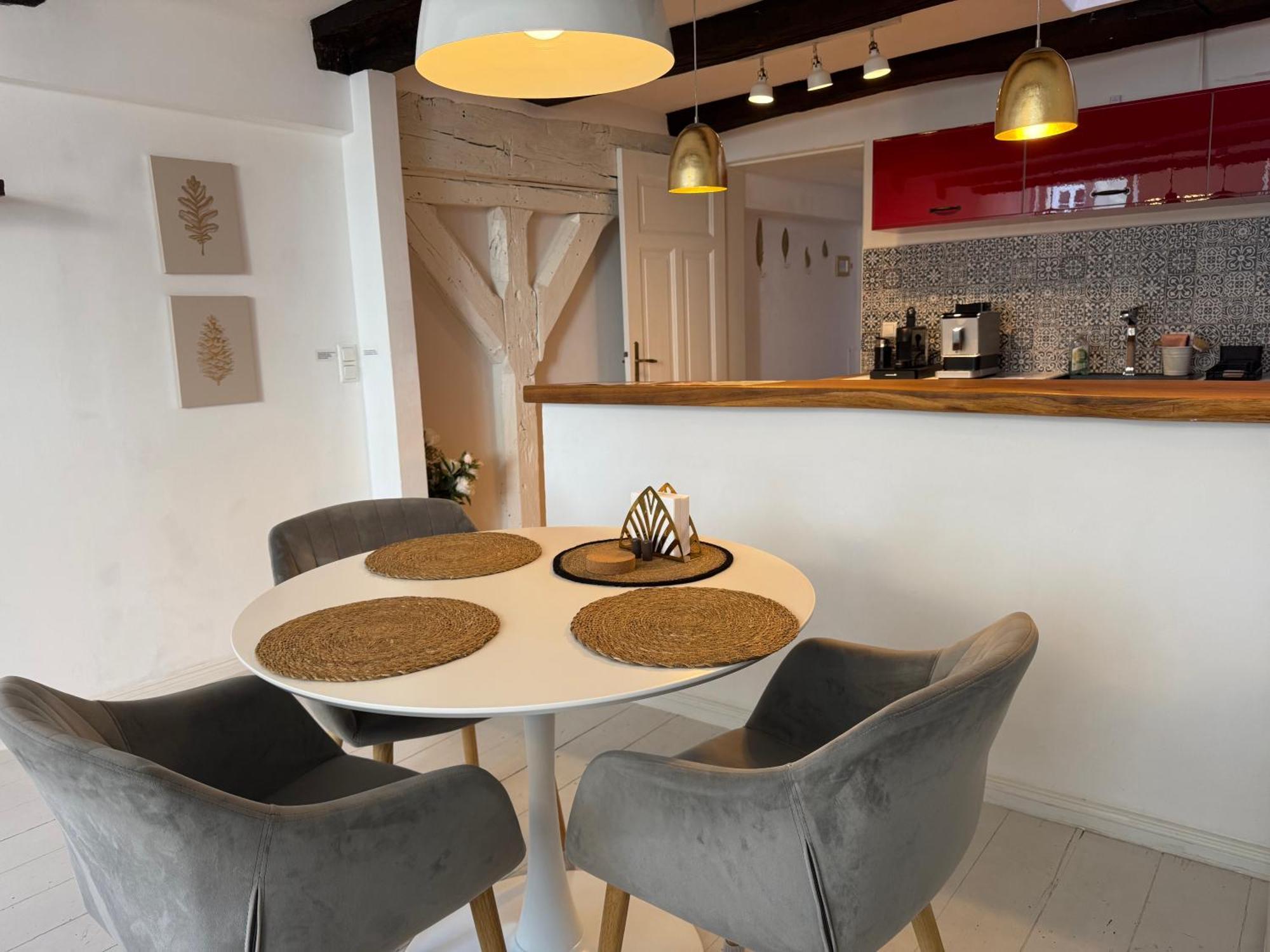 Lueneburg Zentral Apartment ภายนอก รูปภาพ